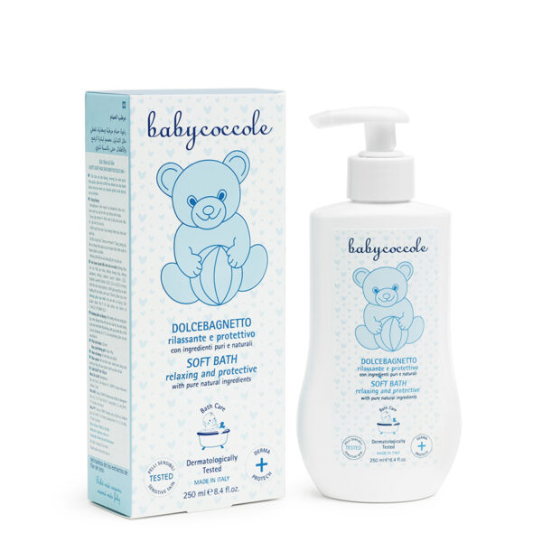 Sữa tắm dưỡng da dịu nhẹ Babycoccole SOFT BATH