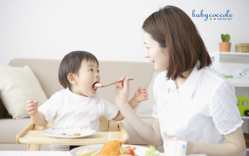 chăm sóc hệ tiêu hóa cho trẻ nhỏ